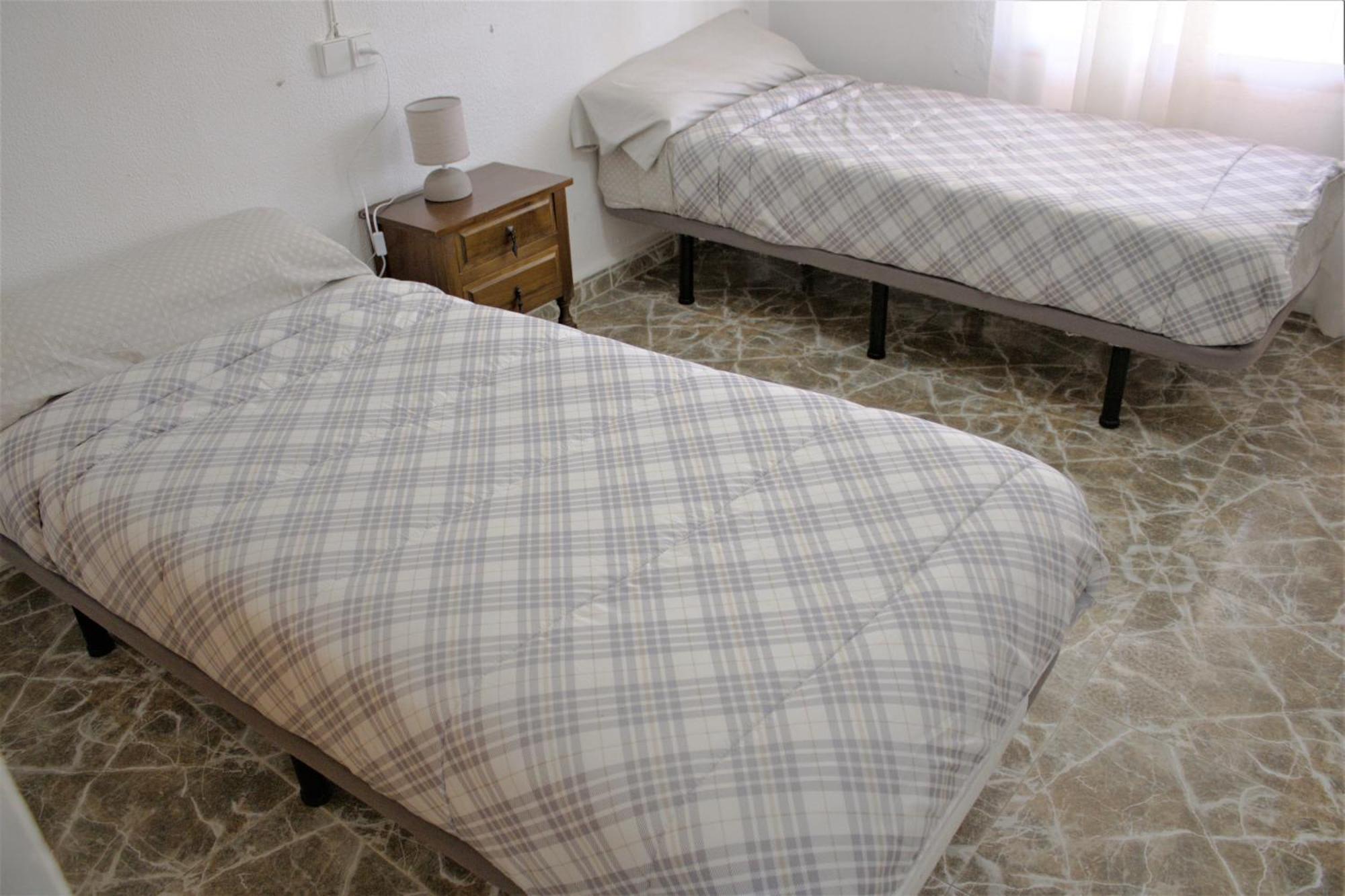 Vacansis Habitaciones Privada En Una Villa A Un Paso Del Mar En กูลเญรา ภายนอก รูปภาพ